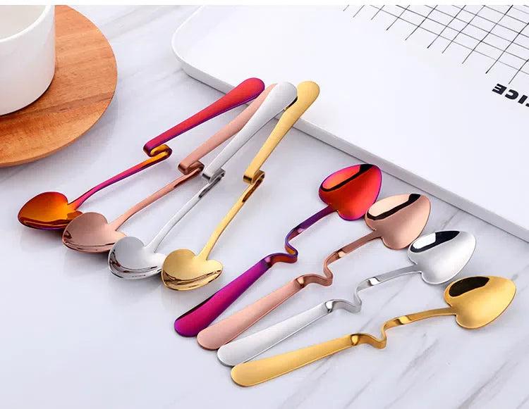 Conjunto de 4 Colheres de Aço Inoxidável com Suporte para Copos e Xícaras