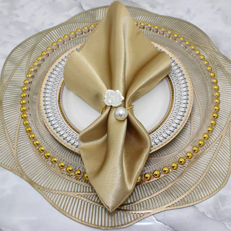 Conjunto de Anéis de Guardanapo de Tecido com Flor e Pérola - Acessórios para Mesa