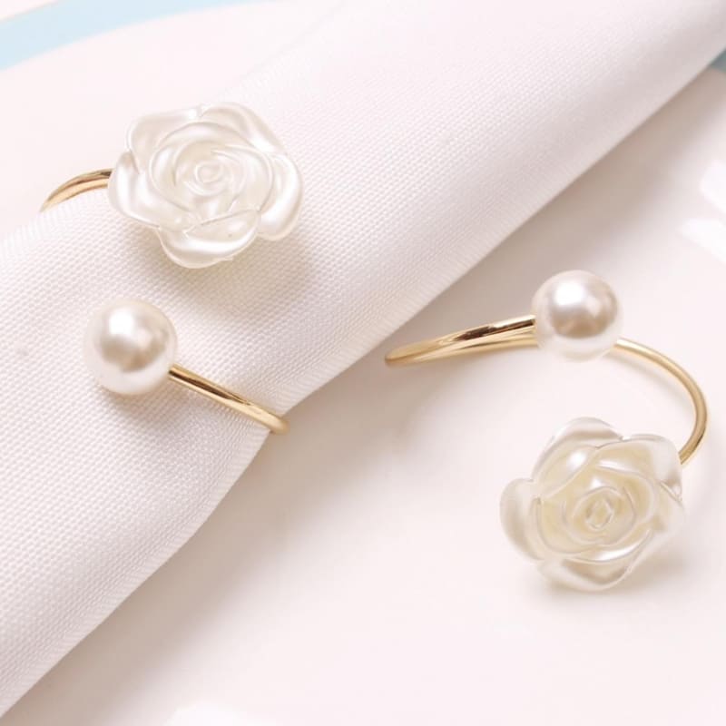 Conjunto de Anéis de Guardanapo de Tecido com Flor e Pérola - Acessórios para Mesa