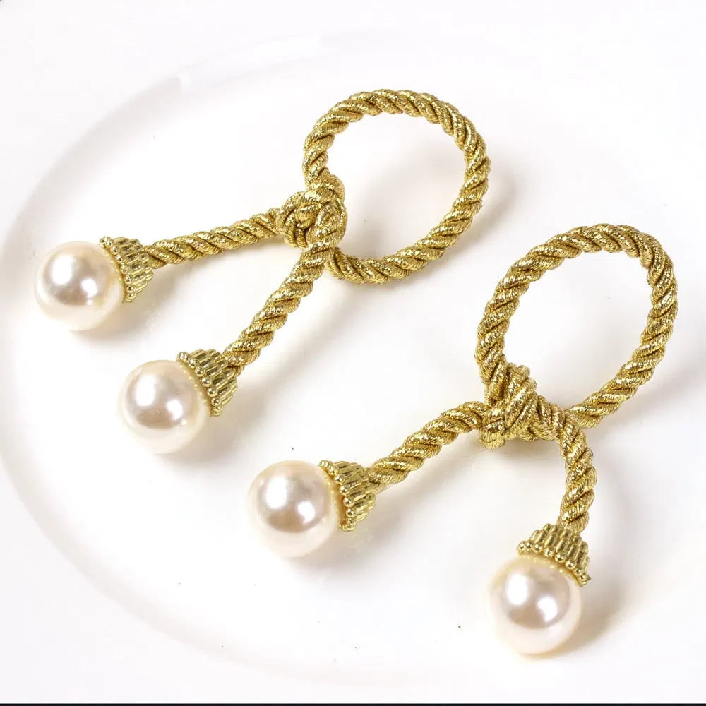 Conjunto de Cordão e Anéis de Pérola para Guardanapos - 6 Peças