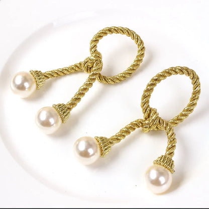 Conjunto de Cordão e Anéis de Pérola para Guardanapos - 6 Peças