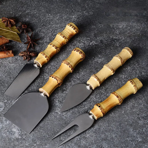 Conjunto de Cortadores de Queijo em Aço Inox com Cabo de Bambu - 4 Peças
