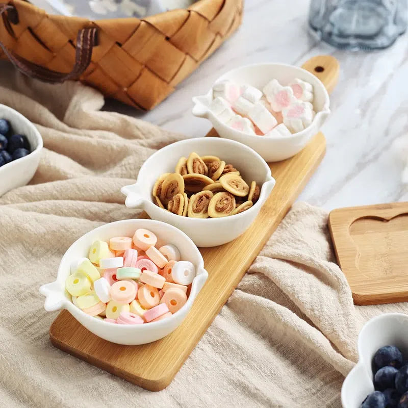 Conjunto de Petisqueiras de Porcelana com Mini Tábua de Bambu - Ideal para Servir Aperitivos