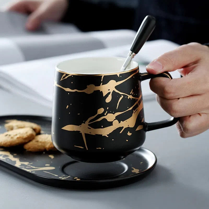 Conjunto de Prato e Caneca em Cerâmica - Utensílios de Mesa para Café e Chá