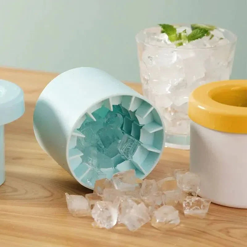 Copo Compacto para Fazer Gelo - Ideal para Bebidas e Coquetéis