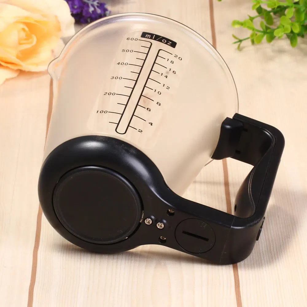 Copo Medidor com Balança Digital Integrada para Cozinha