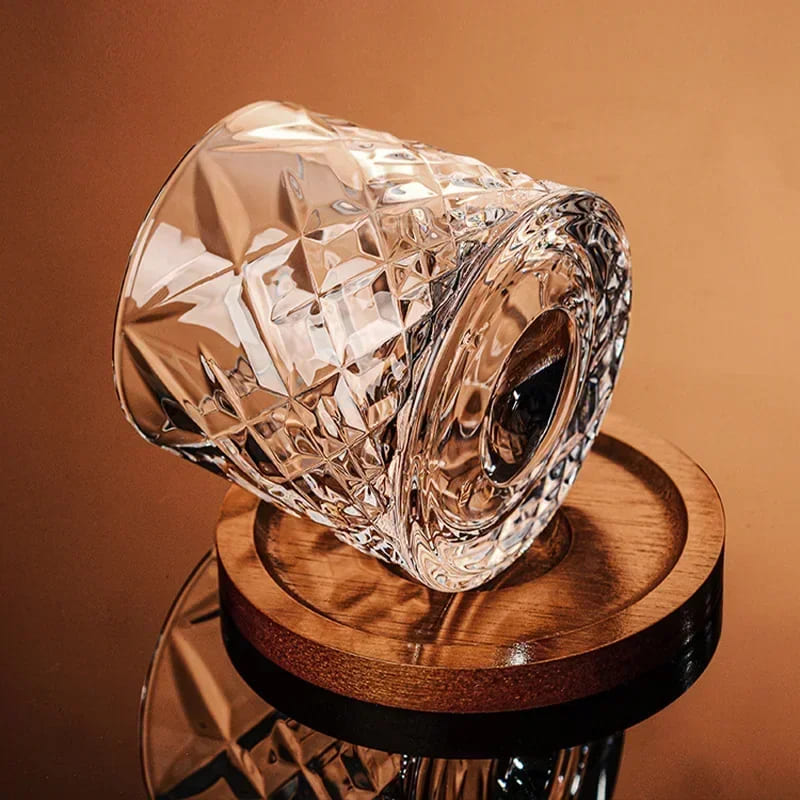 Copo de Whisky em Cristal com Base Rotativa para Bar em Casa