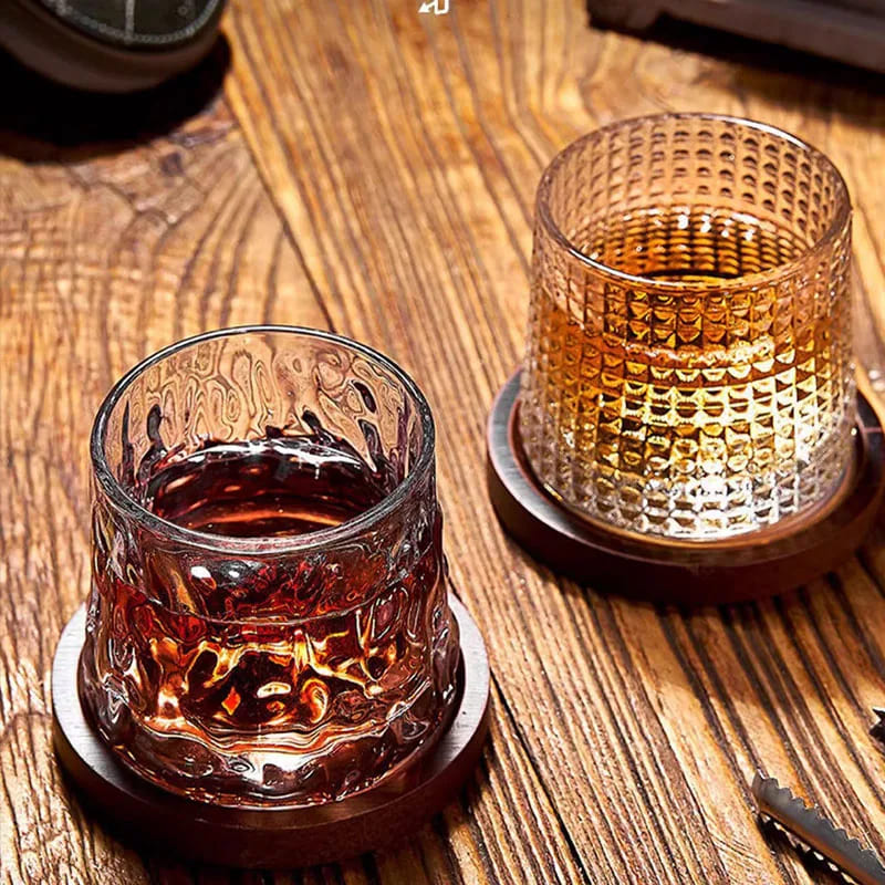 Copo de Whisky em Cristal com Base Rotativa para Bar em Casa