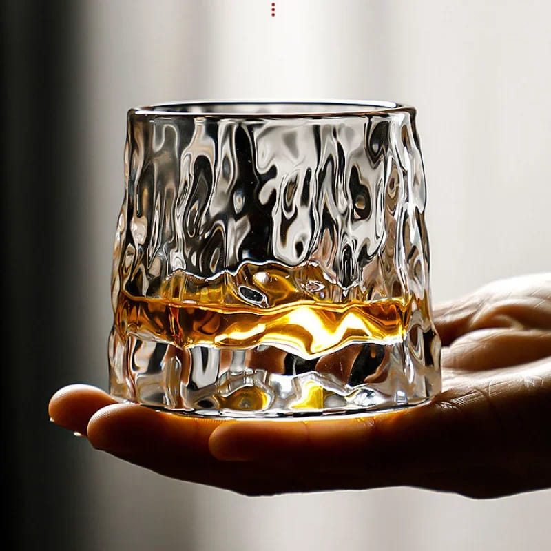 Copo de Whisky em Cristal com Base Rotativa para Bar em Casa