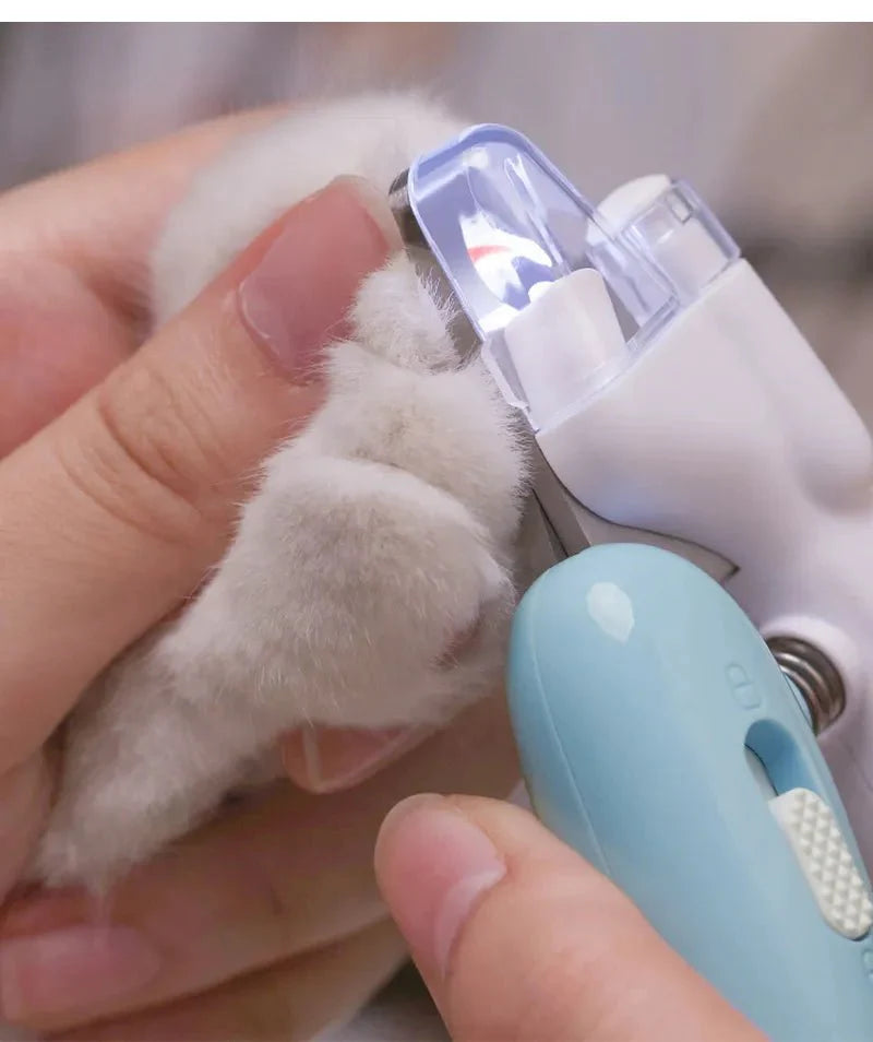 Cortador de Unhas com Luz LED para Gatos - Seguro e Eficiente