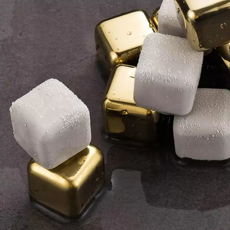 Cubos de Gelo em Aço Inoxidável Dourado com Pegador