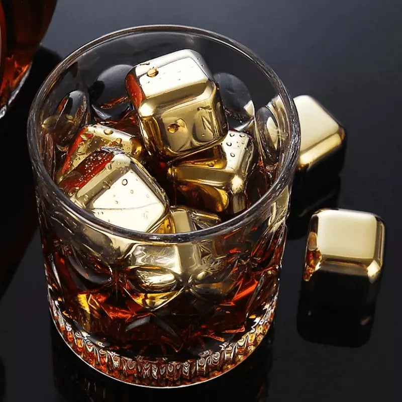 Cubos de Gelo em Aço Inoxidável Dourado com Pegador
