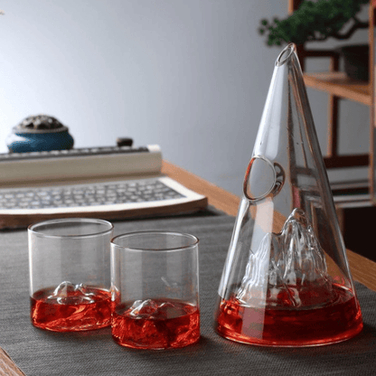 Decantador de Vinho e Whisky em Vidro com Design em Pirâmide para Bar em Casa