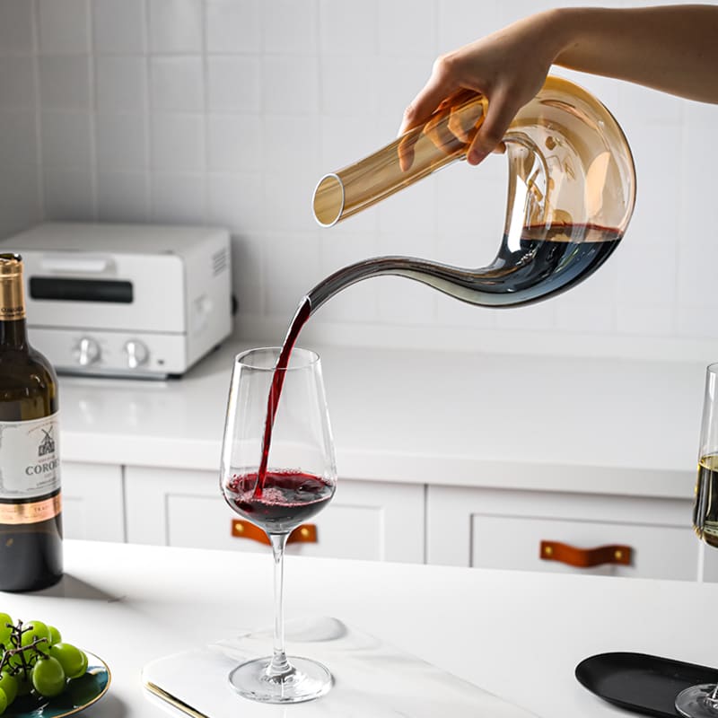 Decanter de Vinho em Vidro Swan, Recipiente Decantador Âmbar para Bebidas