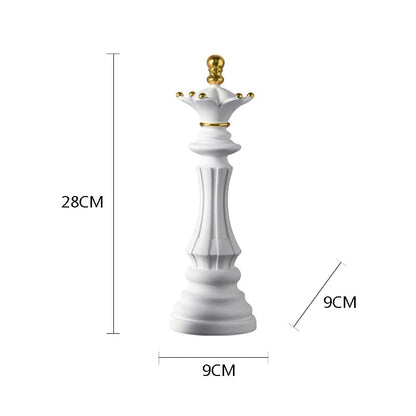 Decoração de Mesa em Resina com Estátua e Peças de Xadrez