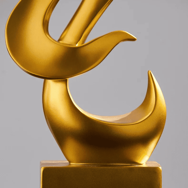 Escultura Abstrata em Resina para Decoração de Sala - Design em Chamas