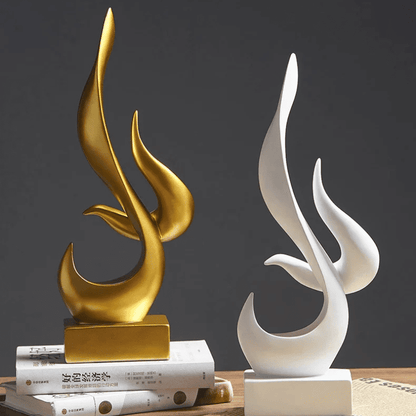 Escultura Abstrata em Resina para Decoração de Sala - Design em Chamas