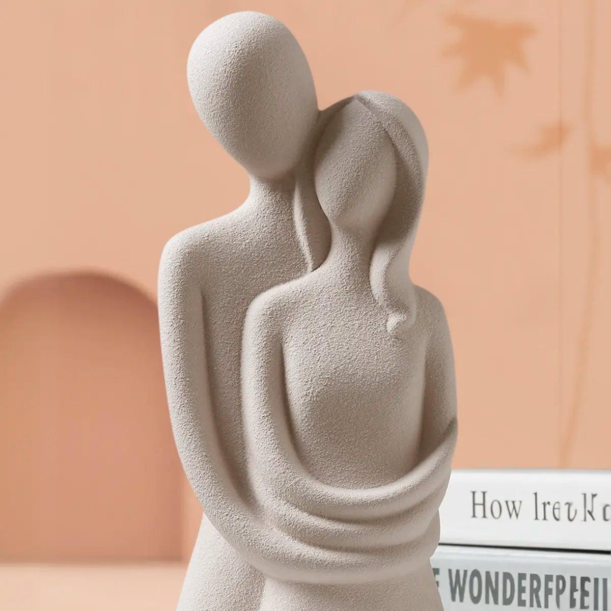 Escultura Decorativa em Resina - Amor Entrelaçado para Decoração de Ambiente