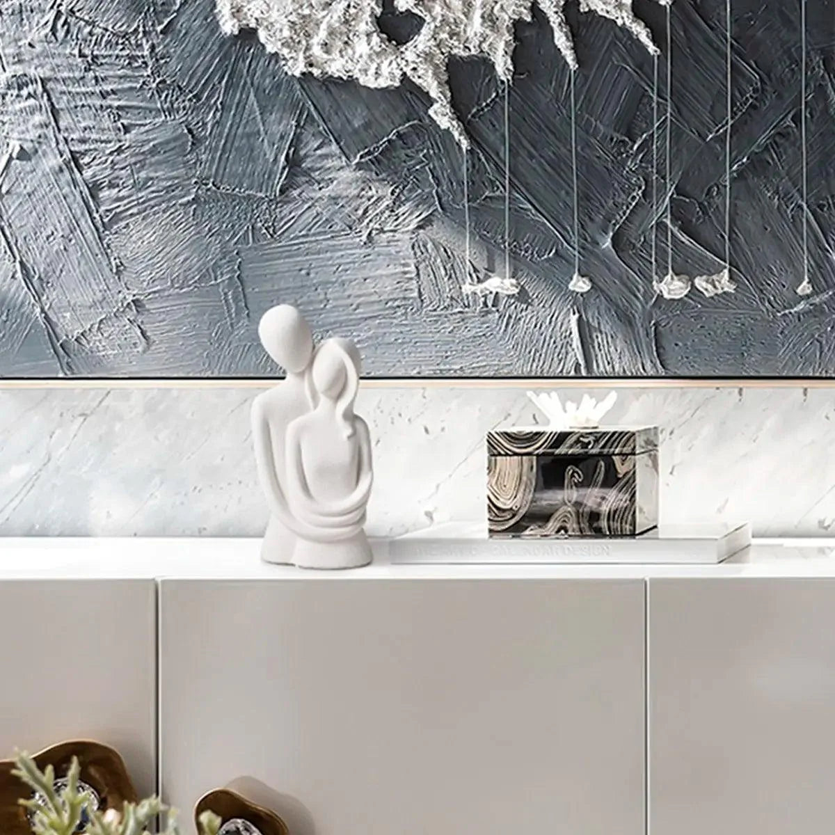 Escultura Decorativa em Resina - Amor Entrelaçado para Decoração de Ambiente