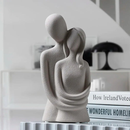 Escultura Decorativa em Resina - Amor Entrelaçado para Decoração de Ambiente