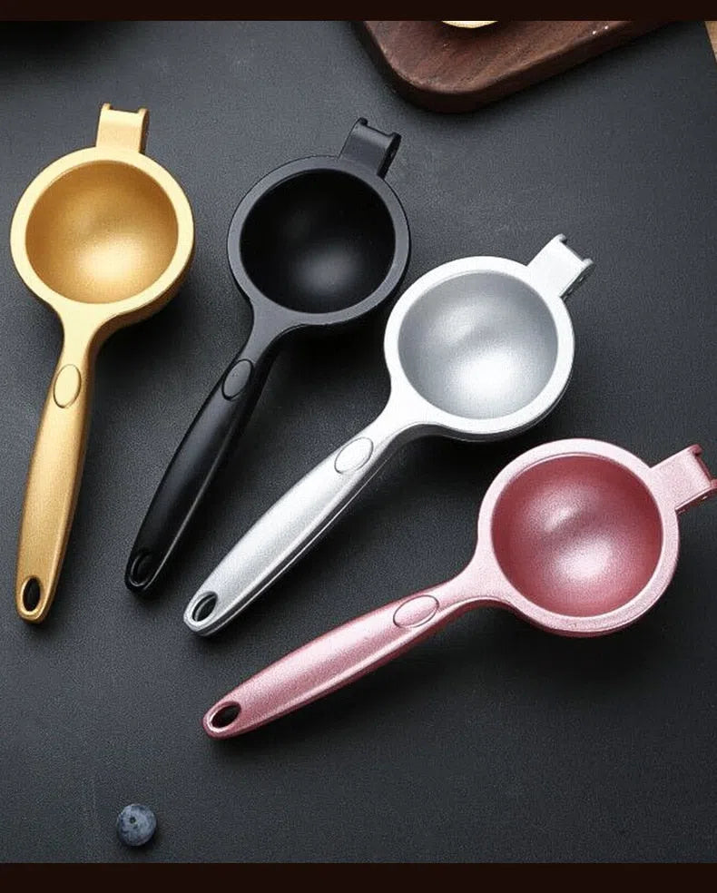Espremedor Manual de Frutas Colorido - Utensílio de Cozinha Funcional