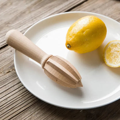 Espremedor Manual de Limão em Madeira de Faia Natural - Utensílio de Cozinha Ecológico
