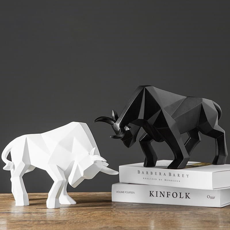 Estátua de Touro em Resina para Decoração de Mesa