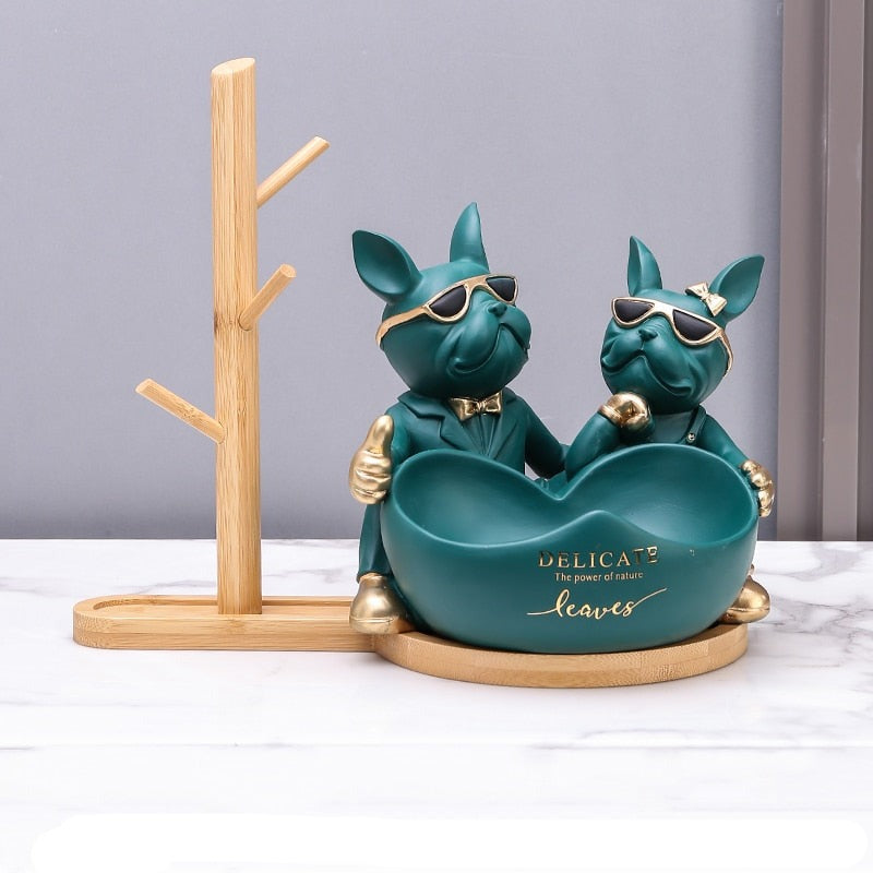 Estatueta Decorativa BullDog Francês Casal Edição Limitada com Suporte de Madeira Brinde