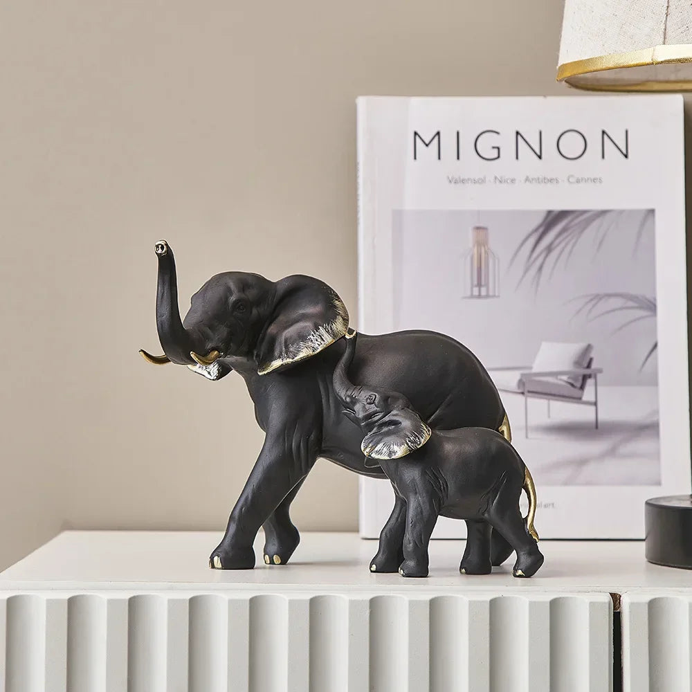 Estatueta Decorativa de Elefantes Amorosos - Conjunto com 2 Peças