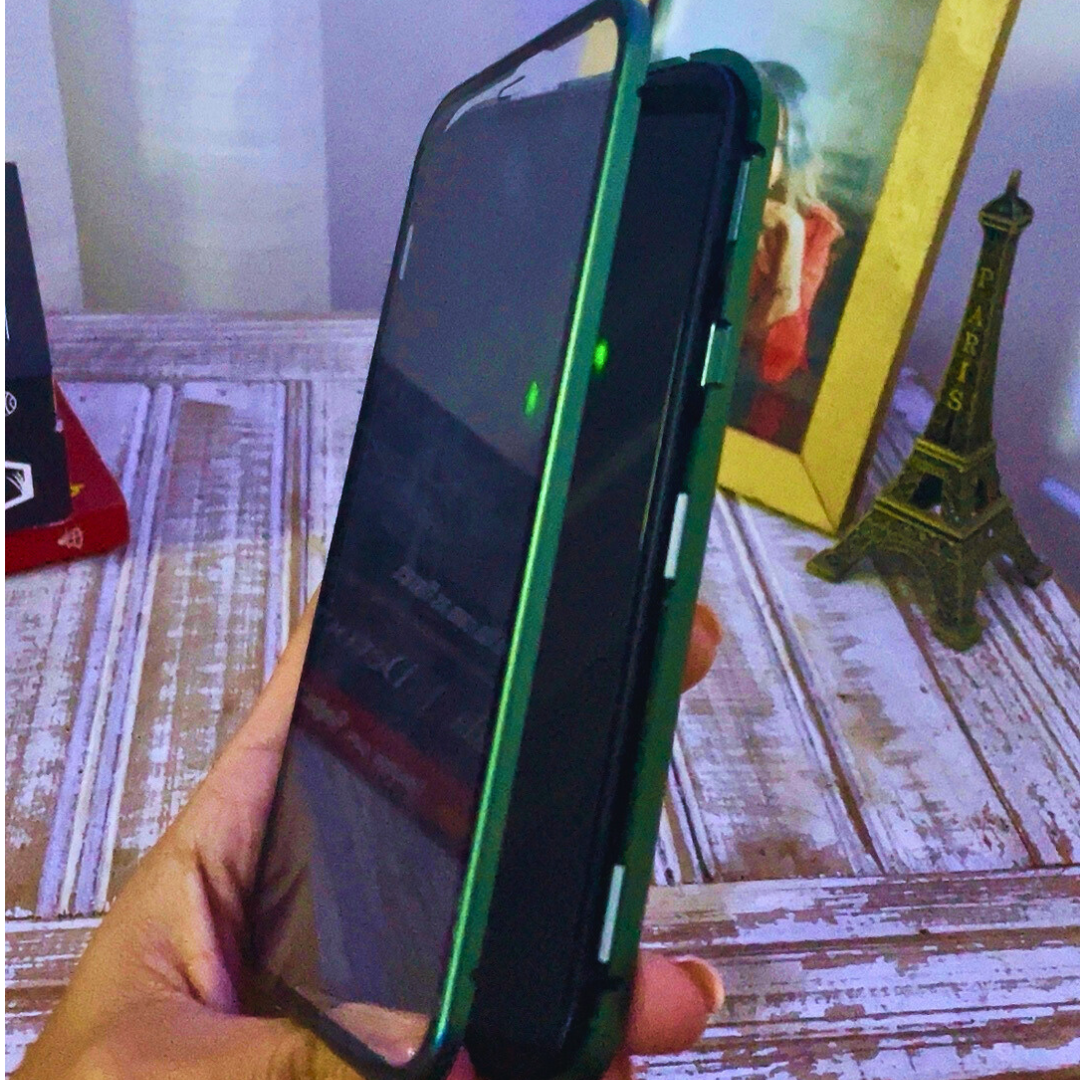 Capa para iPhone Magnética Blindada - Proteção Dupla 360º