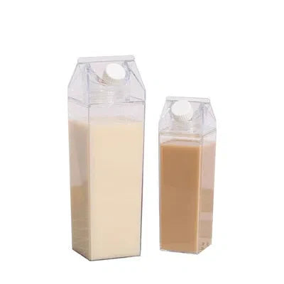Garrafa Transparente com Design de Caixa de Leite - Opções de 500ml e 1000ml