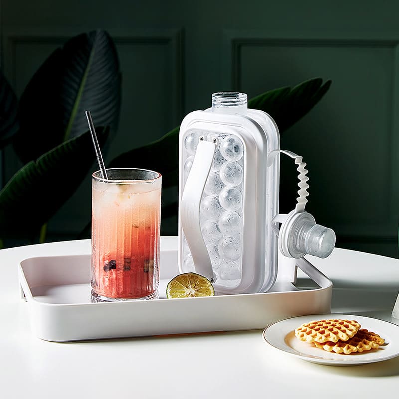 Garrafa de Água com Formato de Gelo Redondo - Ideal para Bebidas Frescas
