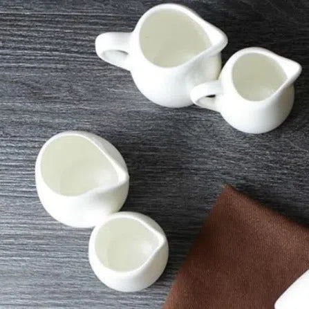 Jarra Minimalista de Cerâmica Estilo Europeu - Disponível em 50ml, 100ml e 240ml