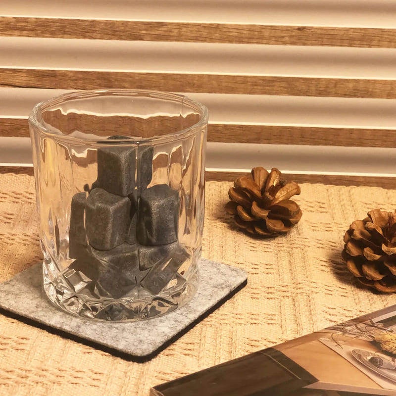 Kit de Whisky com Copos, Cubos de Gelo e Pegador para Bar em Casa