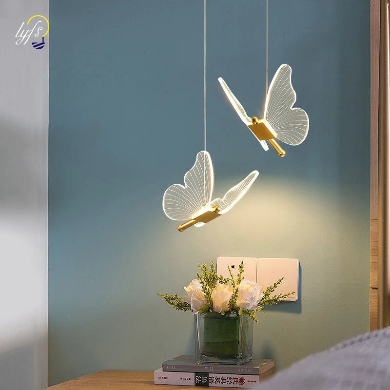Luminária Pendente Borboleta em Cristal para Iluminação Decorativa