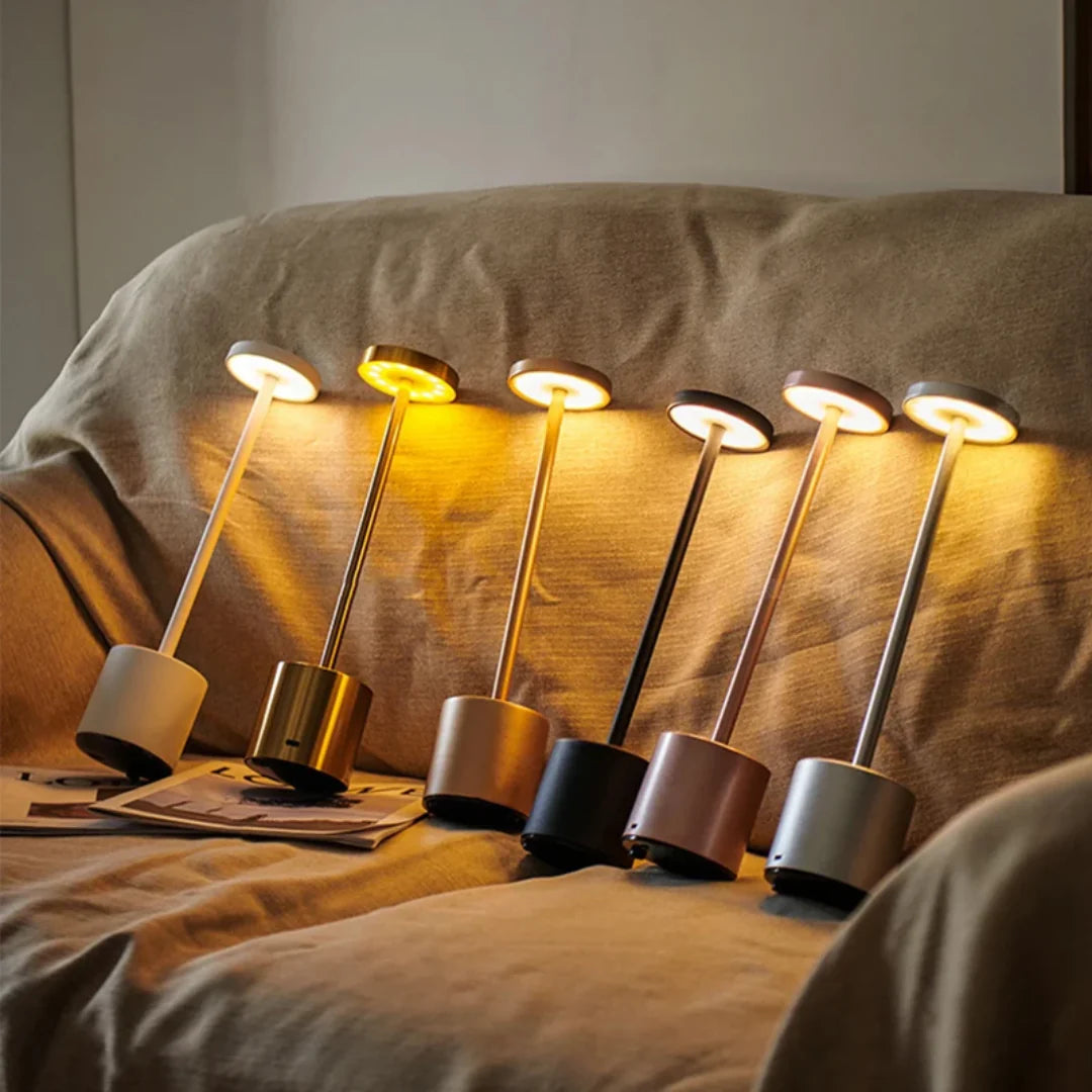 Luminária de Mesa Decorativa Recarregável Sem Fio - Iluminação Moderna