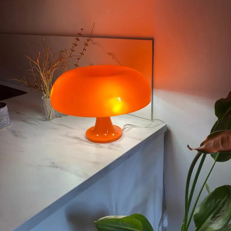 Luminária de Mesa Estilo Cogumelo na Cor Laranja