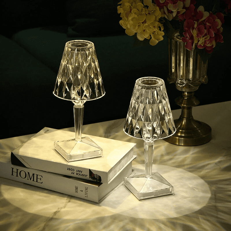 Luminária de Mesa LED Diamante USB 3 em 1 Sem Fio - Iluminação Moderna e Portátil