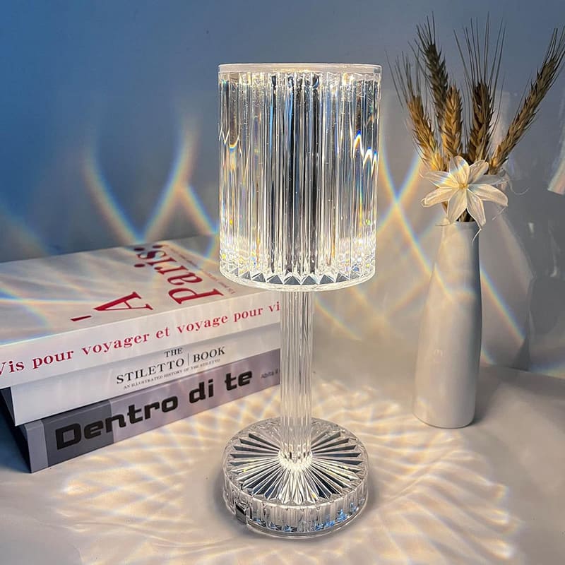 Luminária de Mesa LED Recarregável Sem Fio em Cristal - Iluminação Moderna
