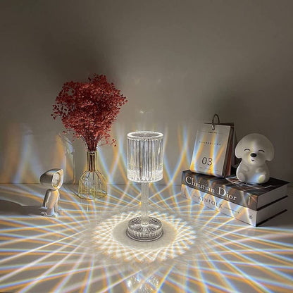 Luminária de Mesa LED Recarregável Sem Fio em Cristal - Iluminação Moderna