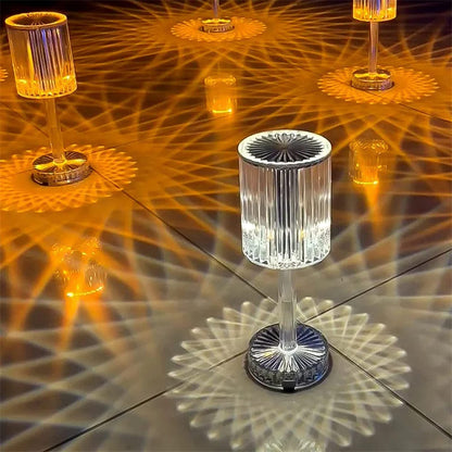 Luminária de Mesa LED Recarregável Sem Fio em Cristal - Iluminação Moderna