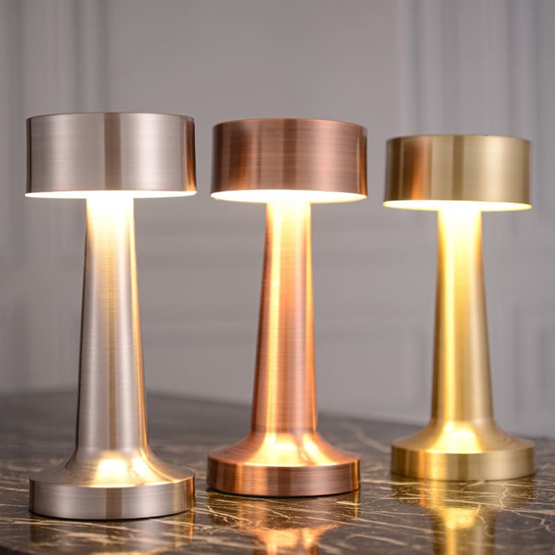 Luminária de Mesa LED Retrô Recarregável para Decoração