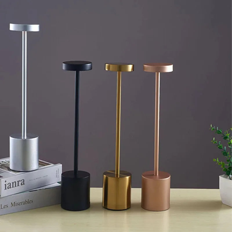 Luminária de Mesa Portátil Sem Fio com Luz LED