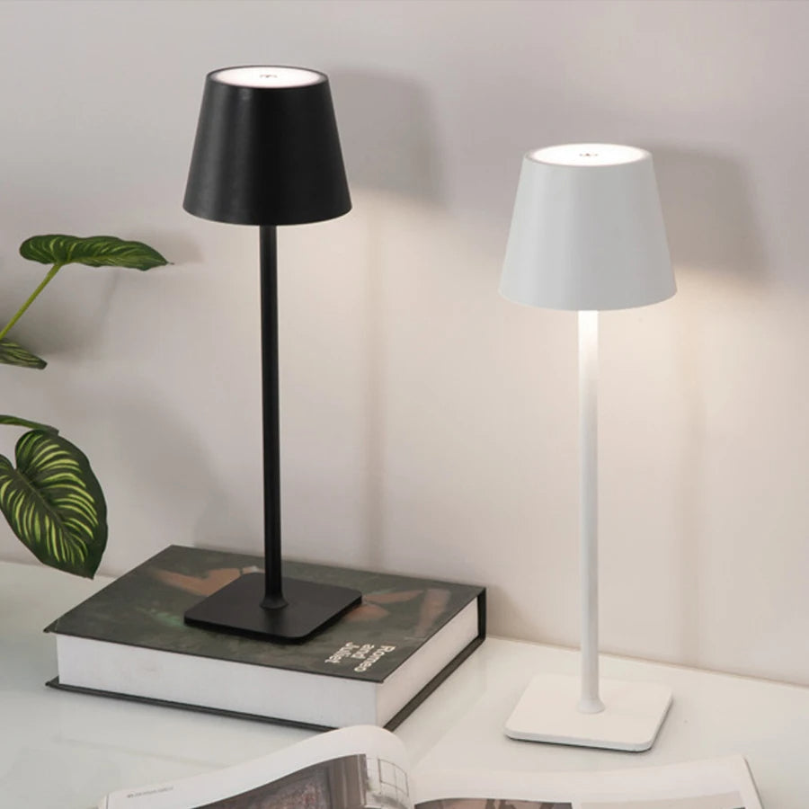 Luminária de Mesa Sem Fio Dimerizável - Iluminação Moderna e Prática