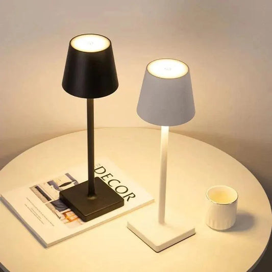 Luminária de Mesa Sem Fio Dimerizável - Iluminação Moderna e Prática