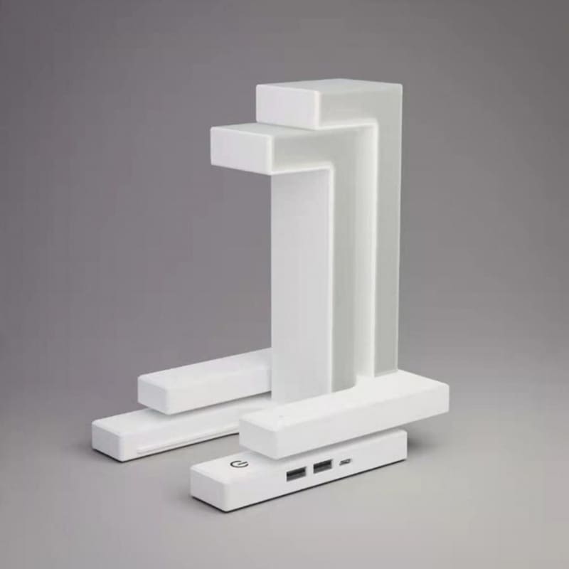Luminária de Mesa com Carregador Indutivo para iPhone e Samsung