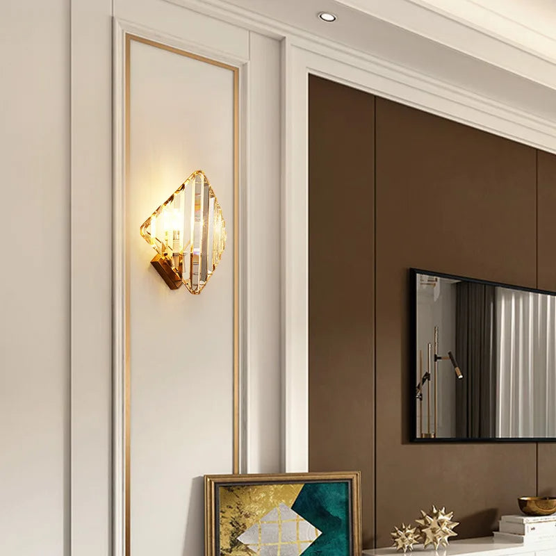 Luminária de Parede Interna Moderna com Cristais Brilhantes - Iluminação Elegante para Ambientes