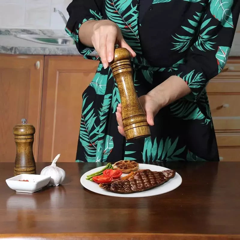 Moedor de Pimenta e Temperos Manual em Madeira