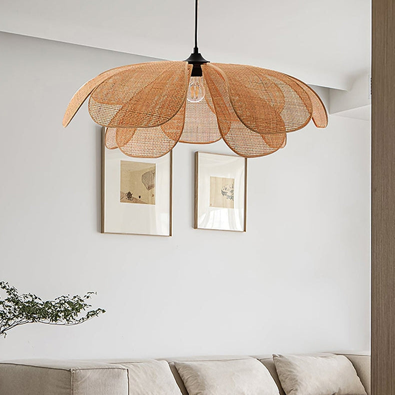Pendente Rústico de Rattan em Forma de Pétala - Luminária Decorativa