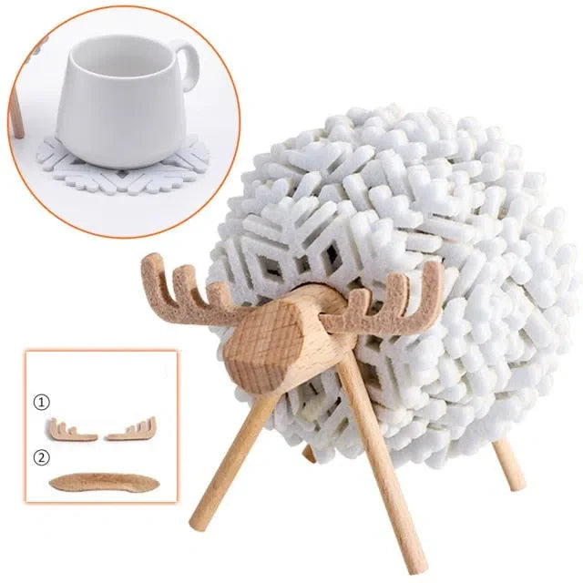 Porta Copo Nórdico com Design de Ovelha e Rena - Acessório Decorativo para Mesa